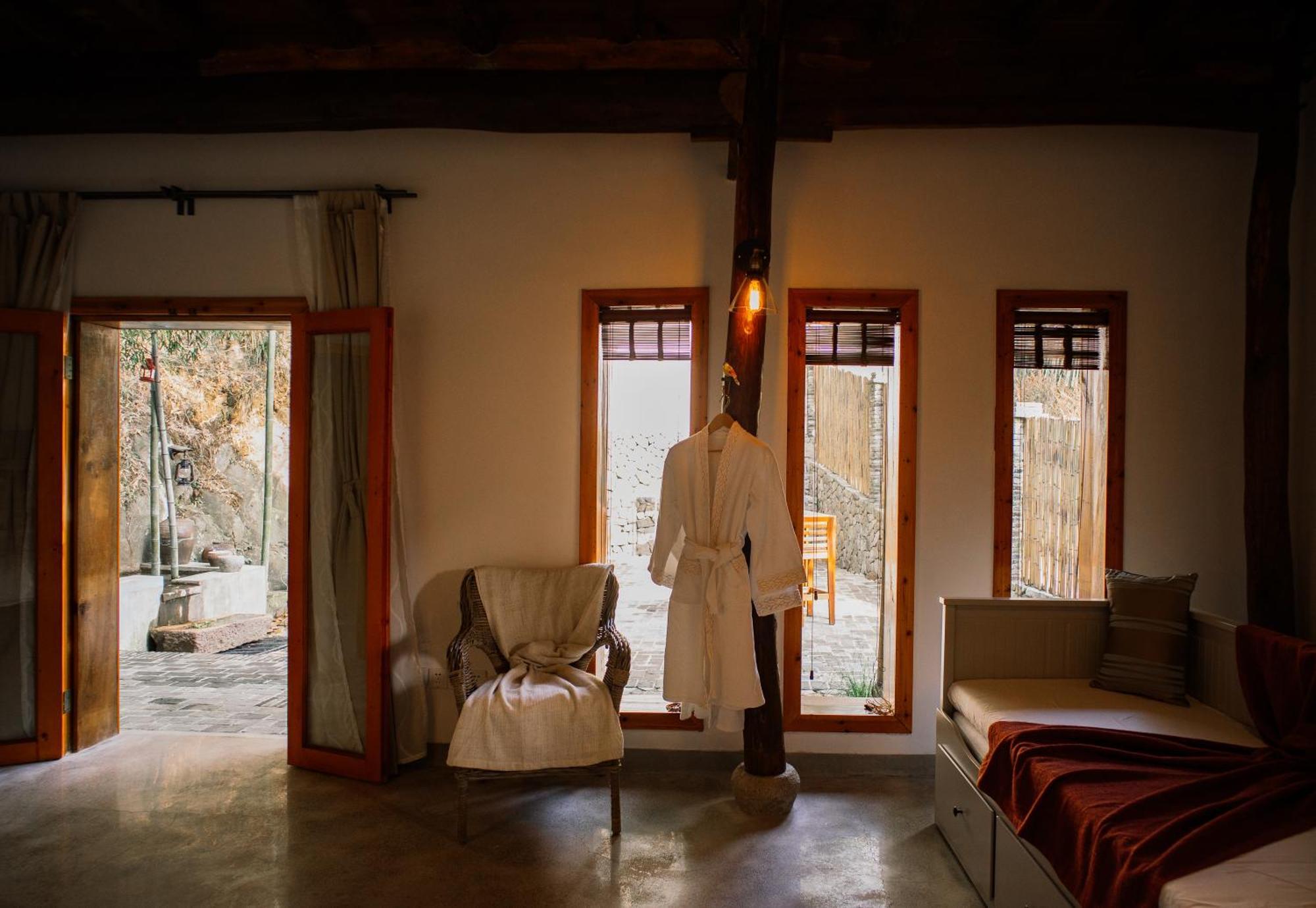 Moganshan Solvang Village Boutique Hotel Deqing Стая снимка
